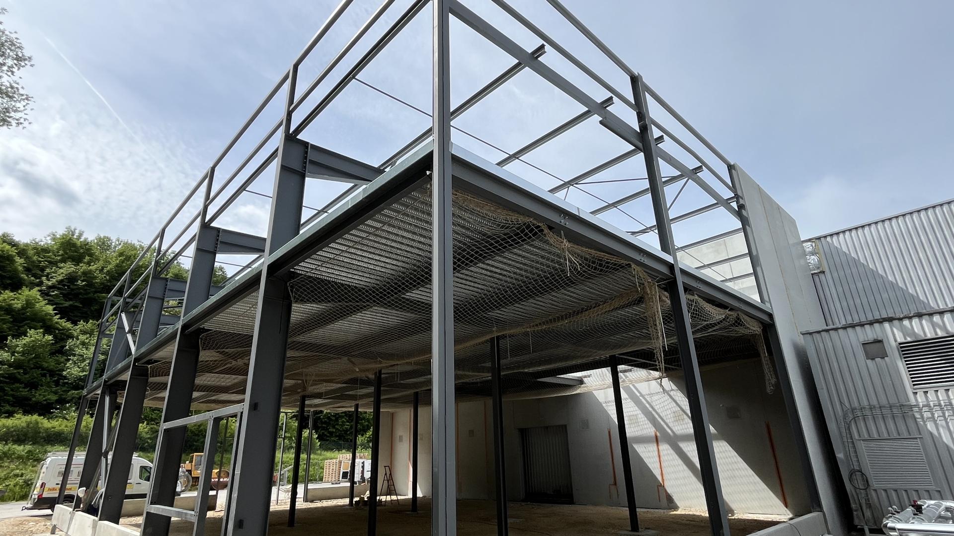 Structure métallique bâtiment industriel MEDICOS – Chassal-Molinge – Jura 39