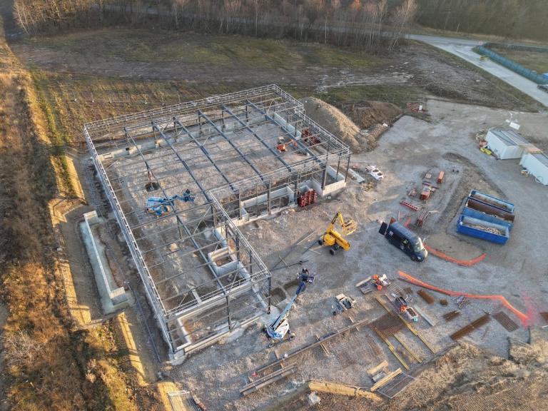 Chantier charpente métallique en cours Haute-Savoie 74