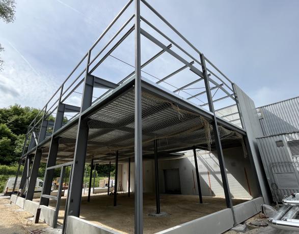 Structure métallique bâtiment industriel MEDICOS – Chassal-Molinge – Jura 39
